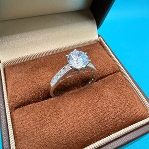 Solitaire Sterling Silver 925 Ring